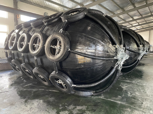Typ netto Początkowe ciśnienie wewnętrzne 50 kPa Statek do wysyłki Marine Rubber Fender