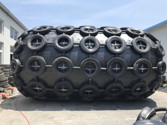 jakość  80kpa Net Type Yokohama Rubber Fender Berthing Ship Protection Black fabryka