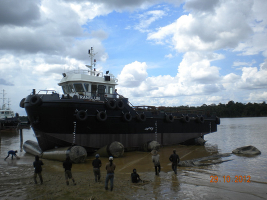 Dokowanie statku ratowniczego Gumowa poduszka powietrzna Rolling Floating Boat Lift Air Bags